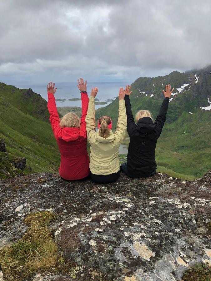 Lofoten Hiking Lodge Bostad Exterior foto